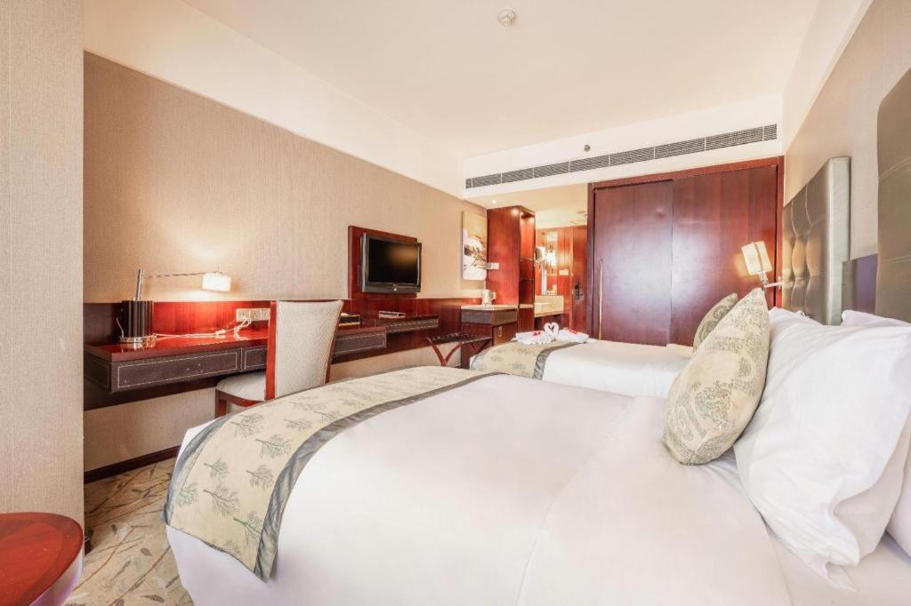 Wyndham Hotel Xian Bagian luar foto