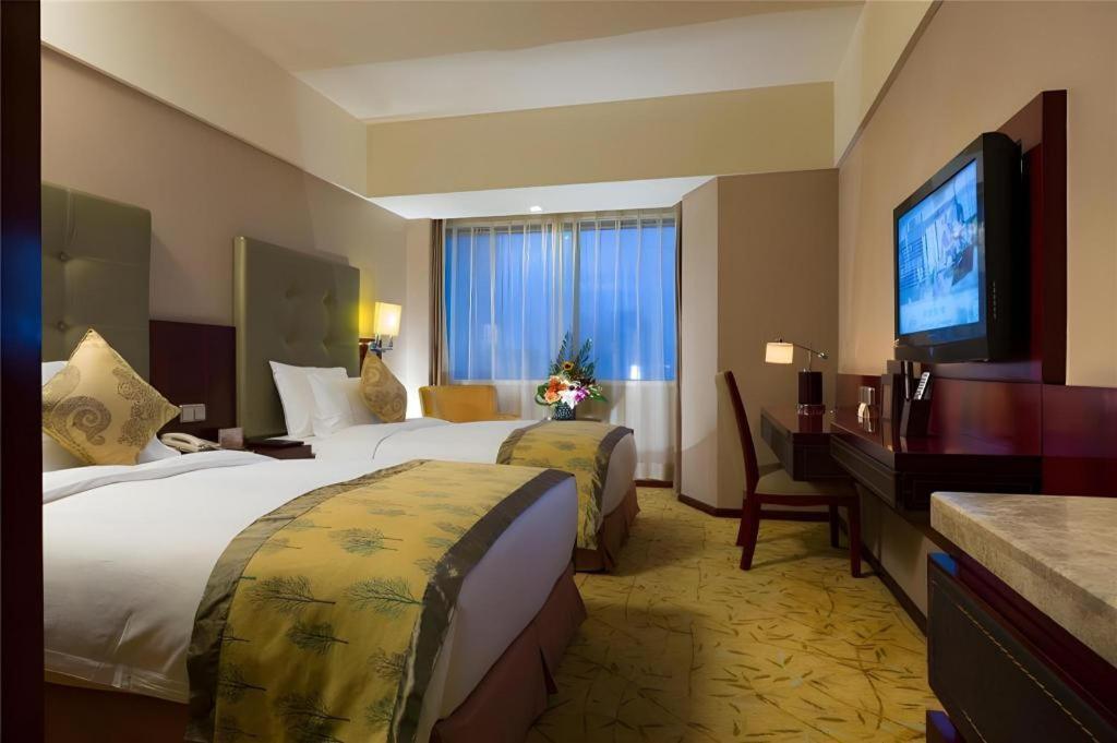 Wyndham Hotel Xian Bagian luar foto